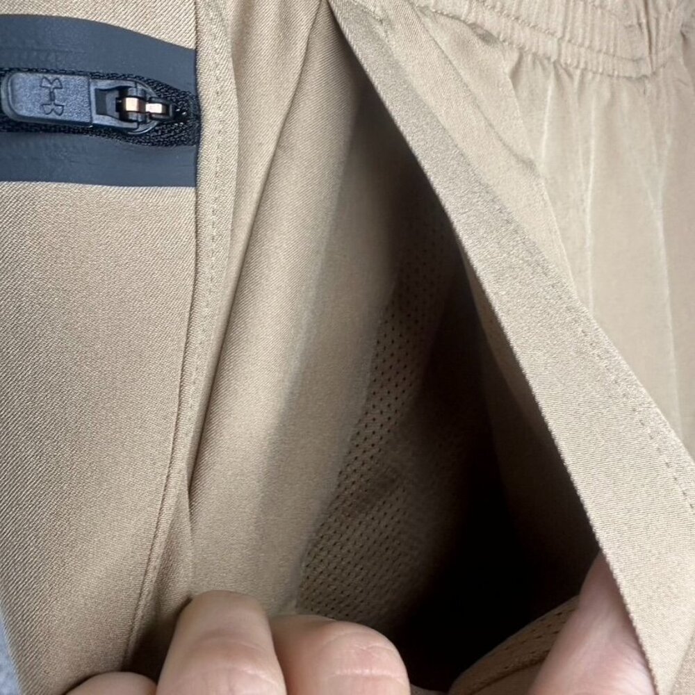 Under Armour Women's Unstoppable Casual Joggers Taper Leg NWT Size XL (Taupe) - Picture 6 of 15